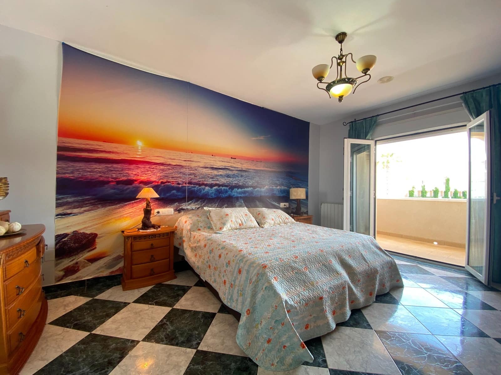 4 bedroom Villa for sale in Garrucha with garage - € 499,950 (Ref: 9603159)