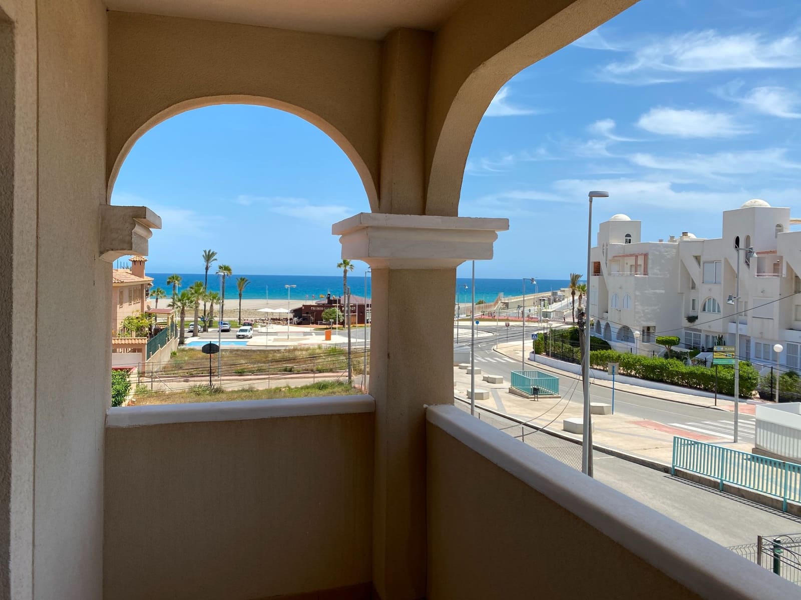 4 bedroom Villa for sale in Garrucha with garage - € 499,950 (Ref: 9603159)