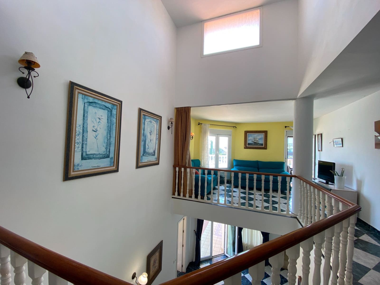 4 bedroom Villa for sale in Garrucha with garage - € 499,950 (Ref: 9603159)