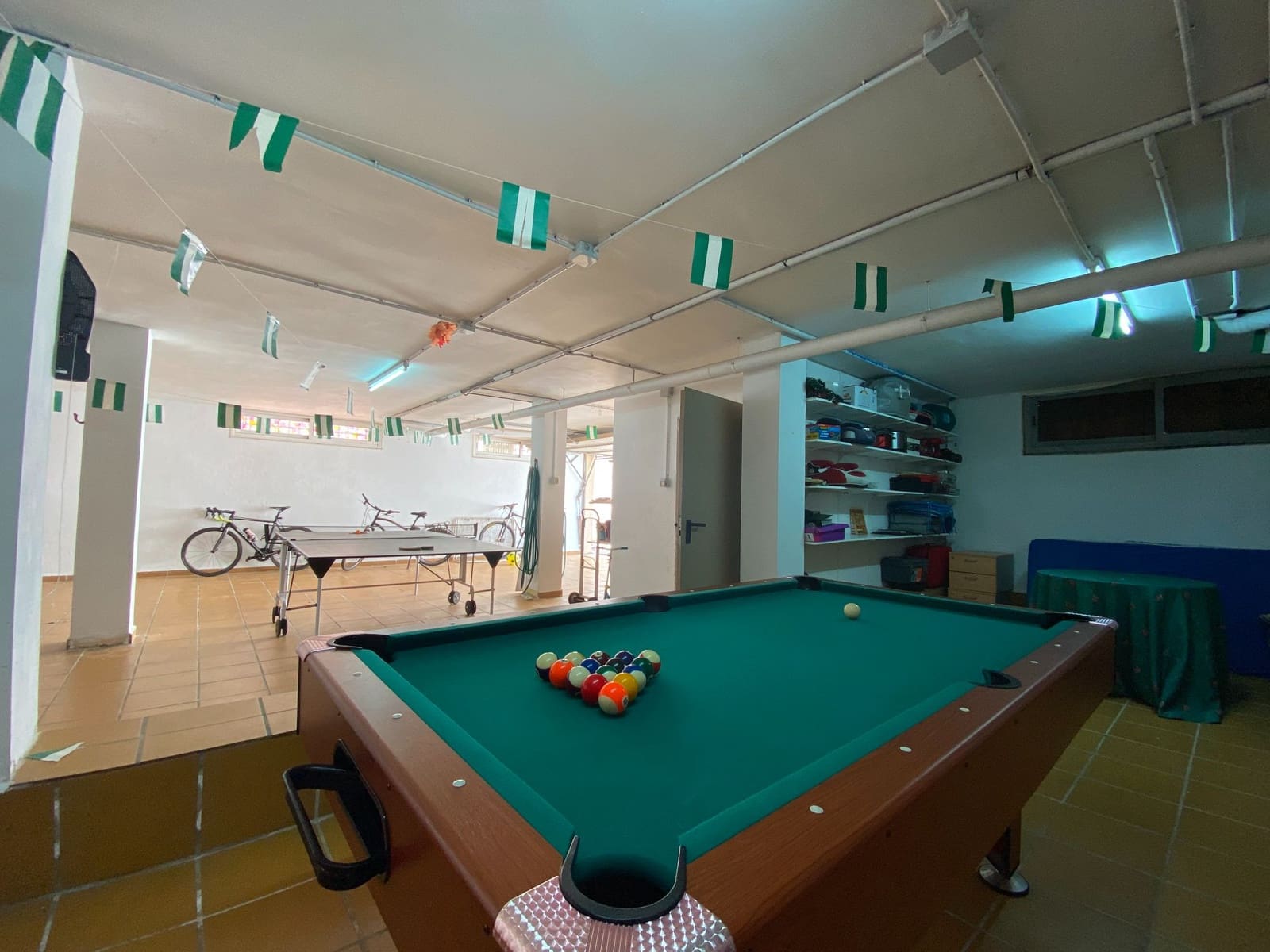 4 bedroom Villa for sale in Garrucha with garage - € 499,950 (Ref: 9603159)