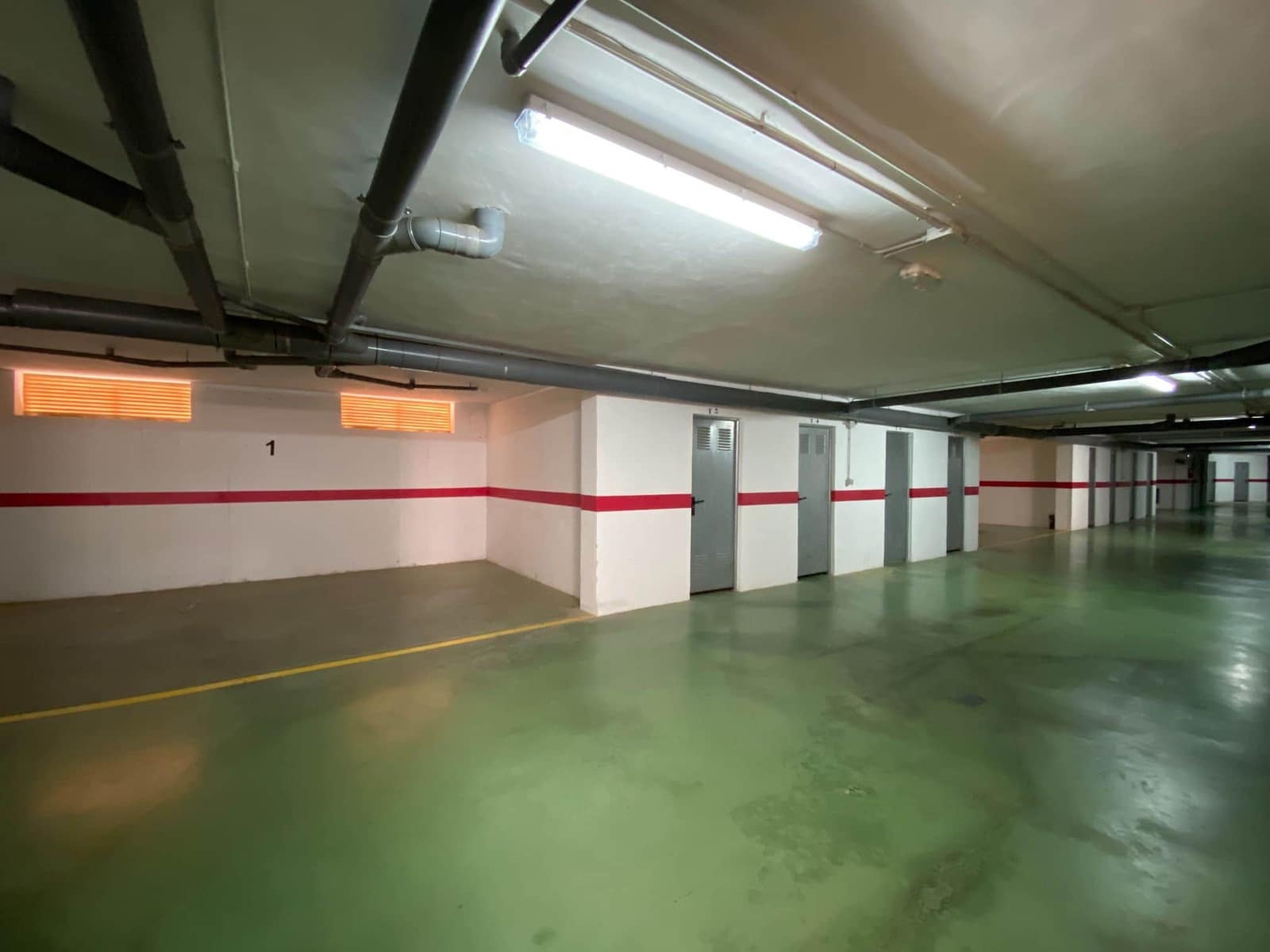 2 soverom Leilighet til salgs i Portman med svømmebasseng garasje - € 129 000 (Ref: 9603161)