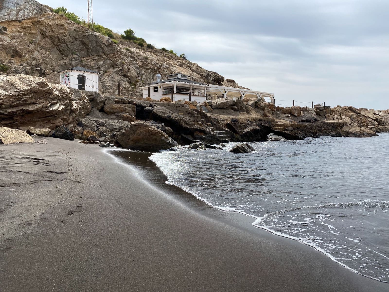 2 soverom Leilighet til salgs i Portman med svømmebasseng garasje - € 129 000 (Ref: 9603161)