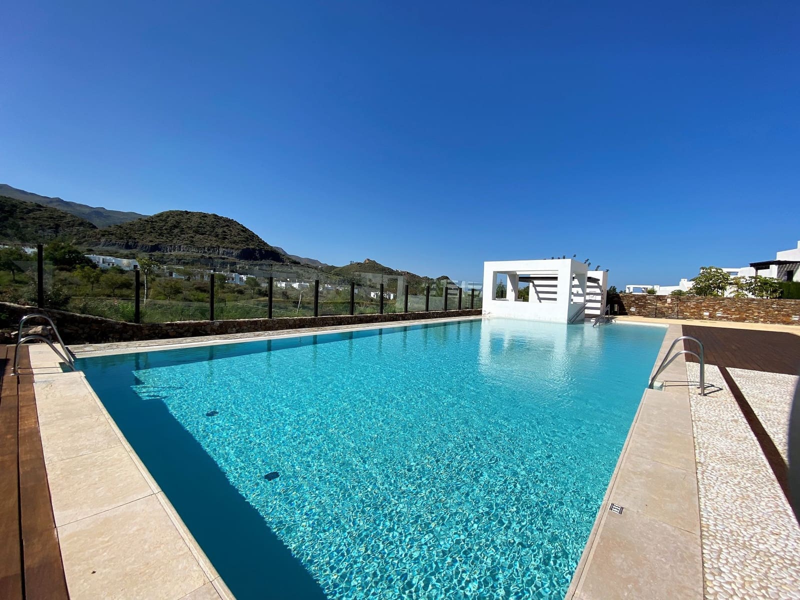 3 bedroom Penthouse for rent in Mojacar with pool - € 1,500 (Ref: 9603162)