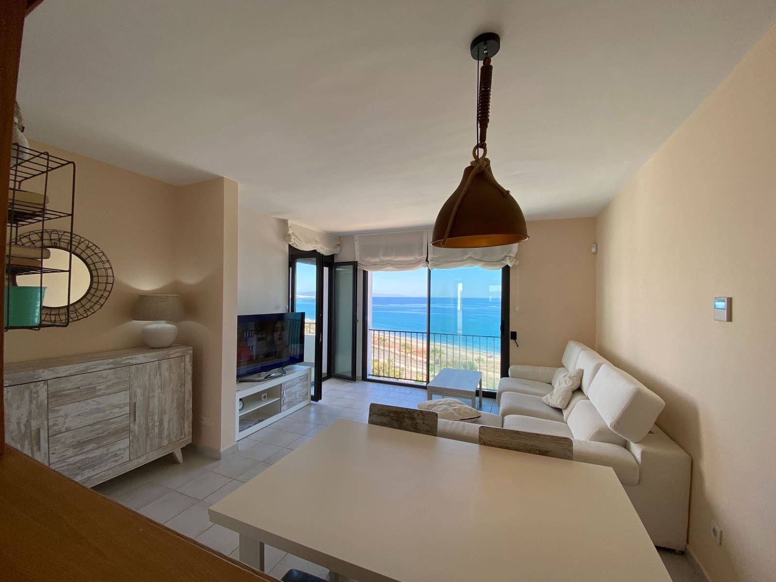 3 Zimmer Penthouse zu vermieten in Mojacar mit Pool - 1.500 € (Ref: 9603162)