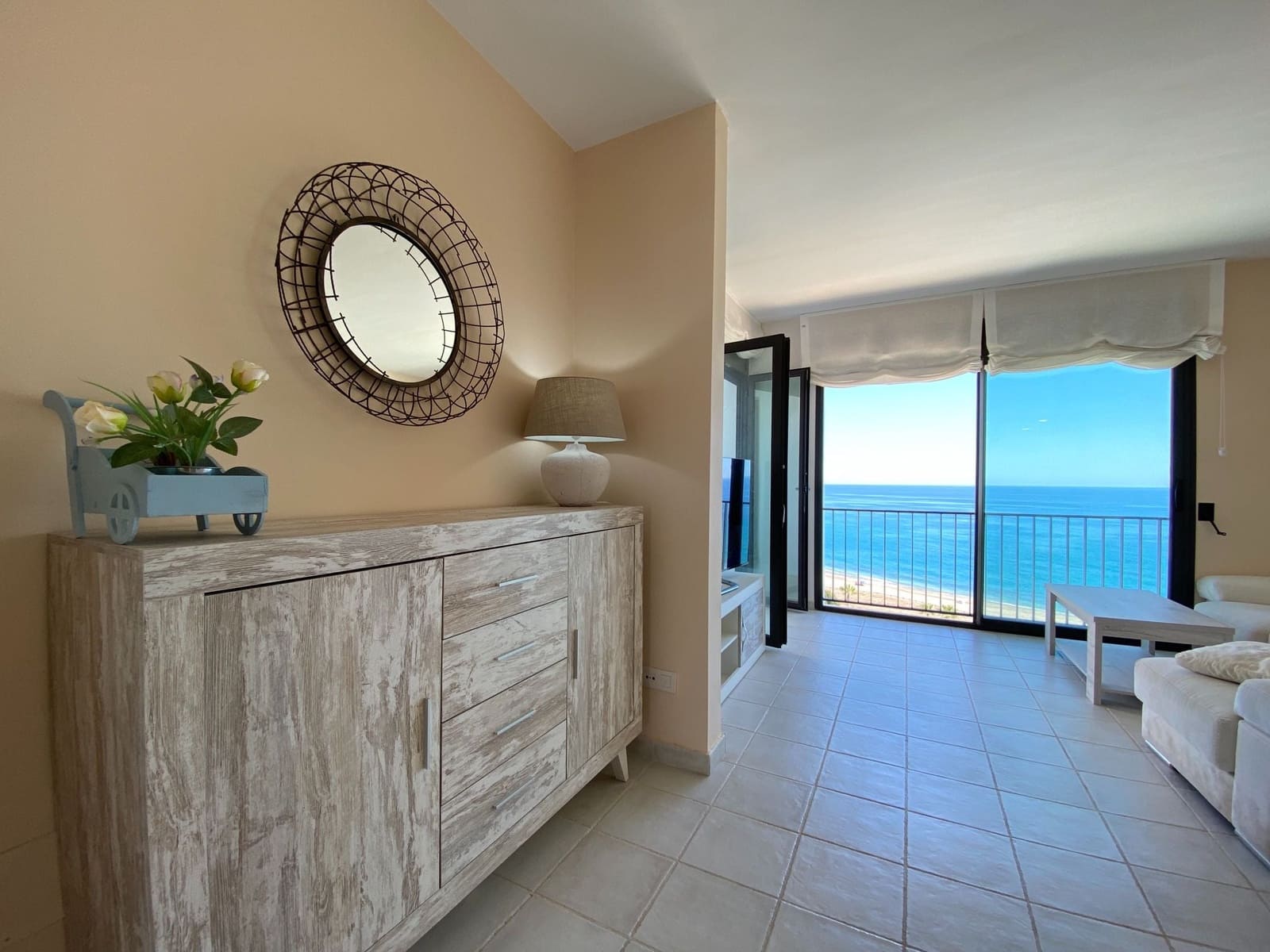 3 Zimmer Penthouse zu vermieten in Mojacar mit Pool - 1.500 € (Ref: 9603162)