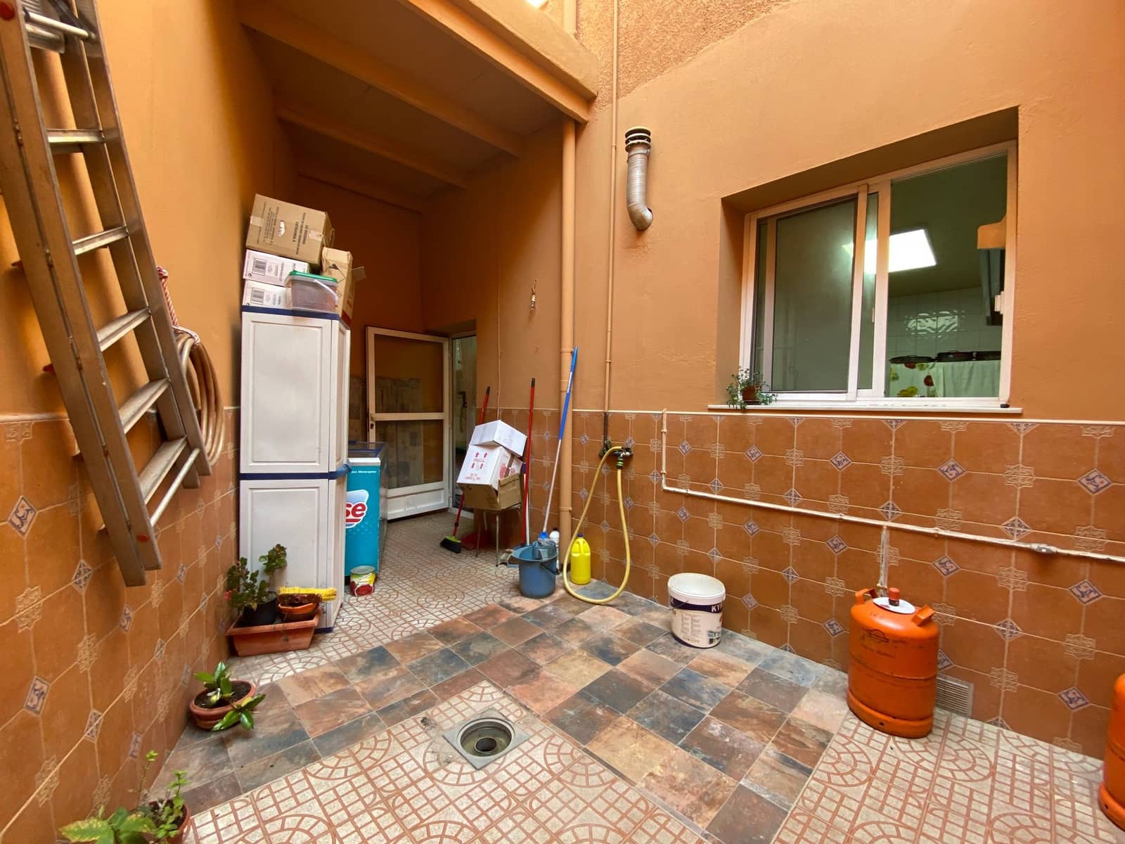 Hotel de 10 habitaciones en Turre en venta - 595.000 € (Ref: 9603163)