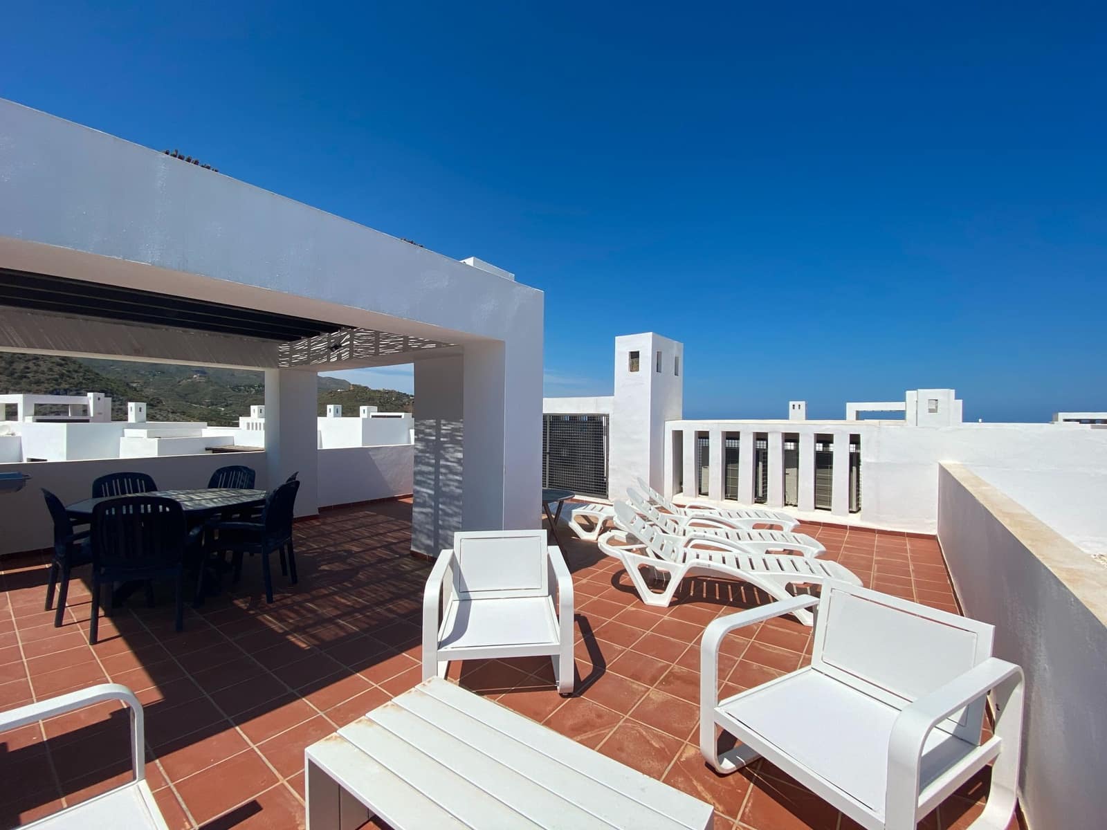 2 soverom Penthouse til leie i Mojacar med svømmebasseng - € 1 495 (Ref: 9603165)