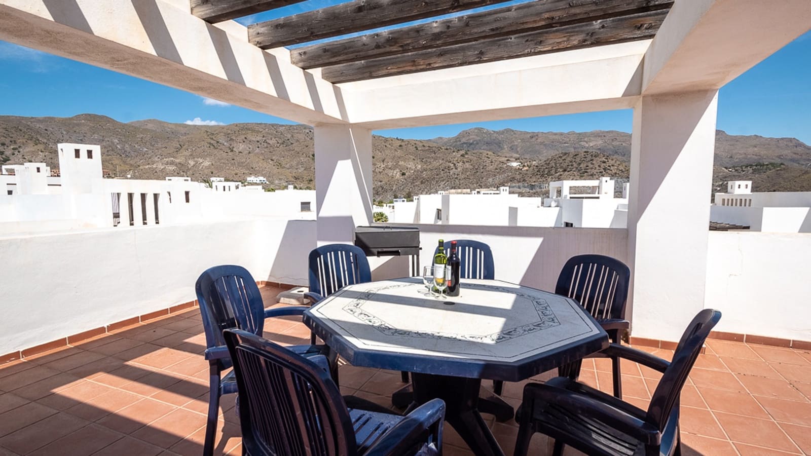 2 soverom Penthouse til leie i Mojacar med svømmebasseng - € 1 495 (Ref: 9603165)
