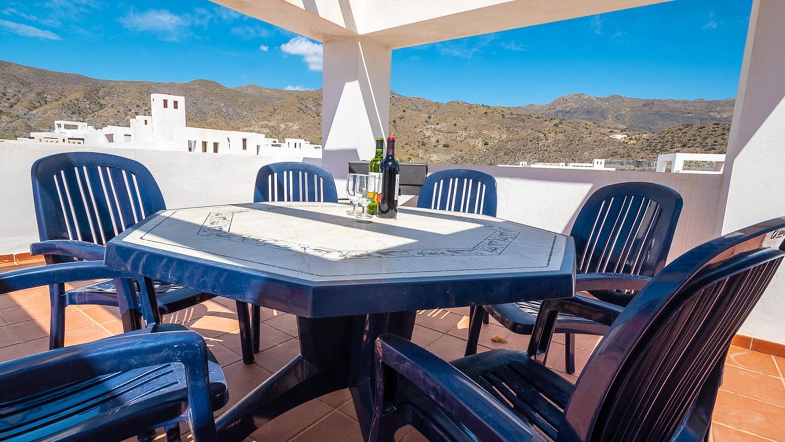 2 soverom Penthouse til leie i Mojacar med svømmebasseng - € 1 495 (Ref: 9603165)