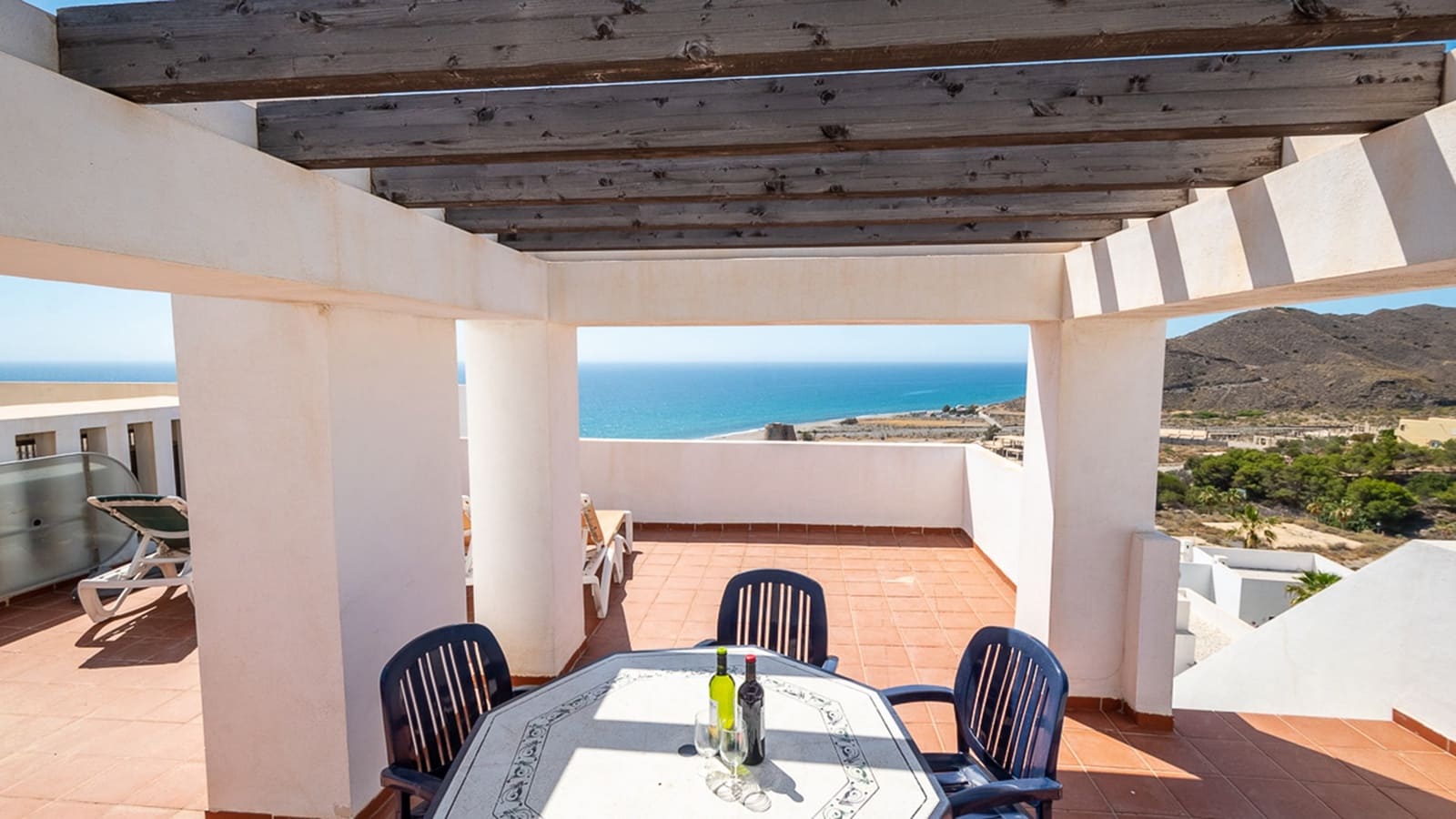 2 soverom Penthouse til leie i Mojacar med svømmebasseng - € 1 495 (Ref: 9603165)