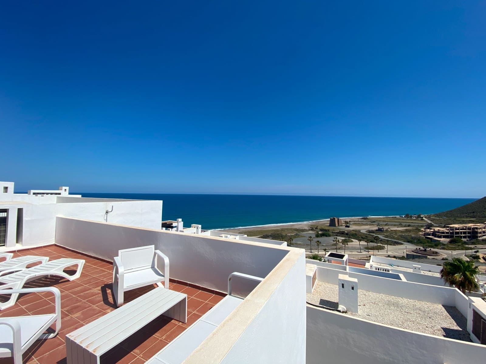 2 Zimmer Penthouse zu vermieten in Mojacar mit Pool - 1.495 € (Ref: 9603165)