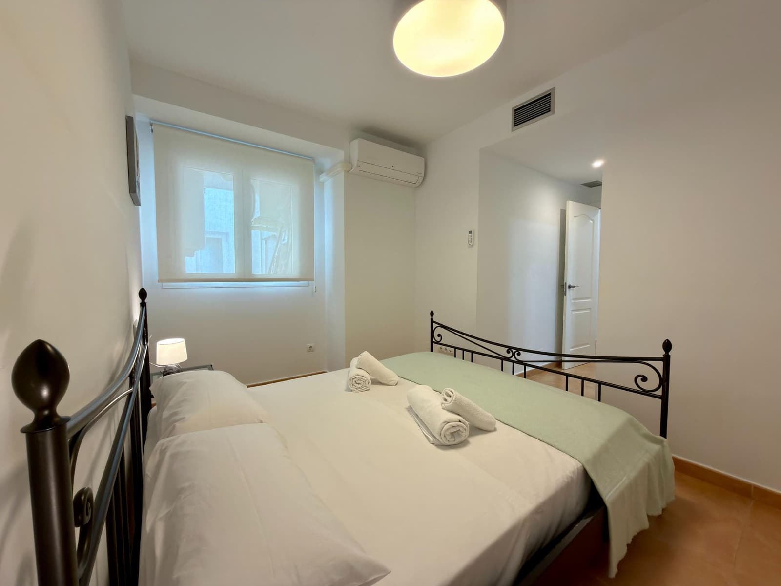 3 slaapkamer Strandappartement te huur in Mojacar met zwembad garage - € 1.350 (Ref: 9603168)