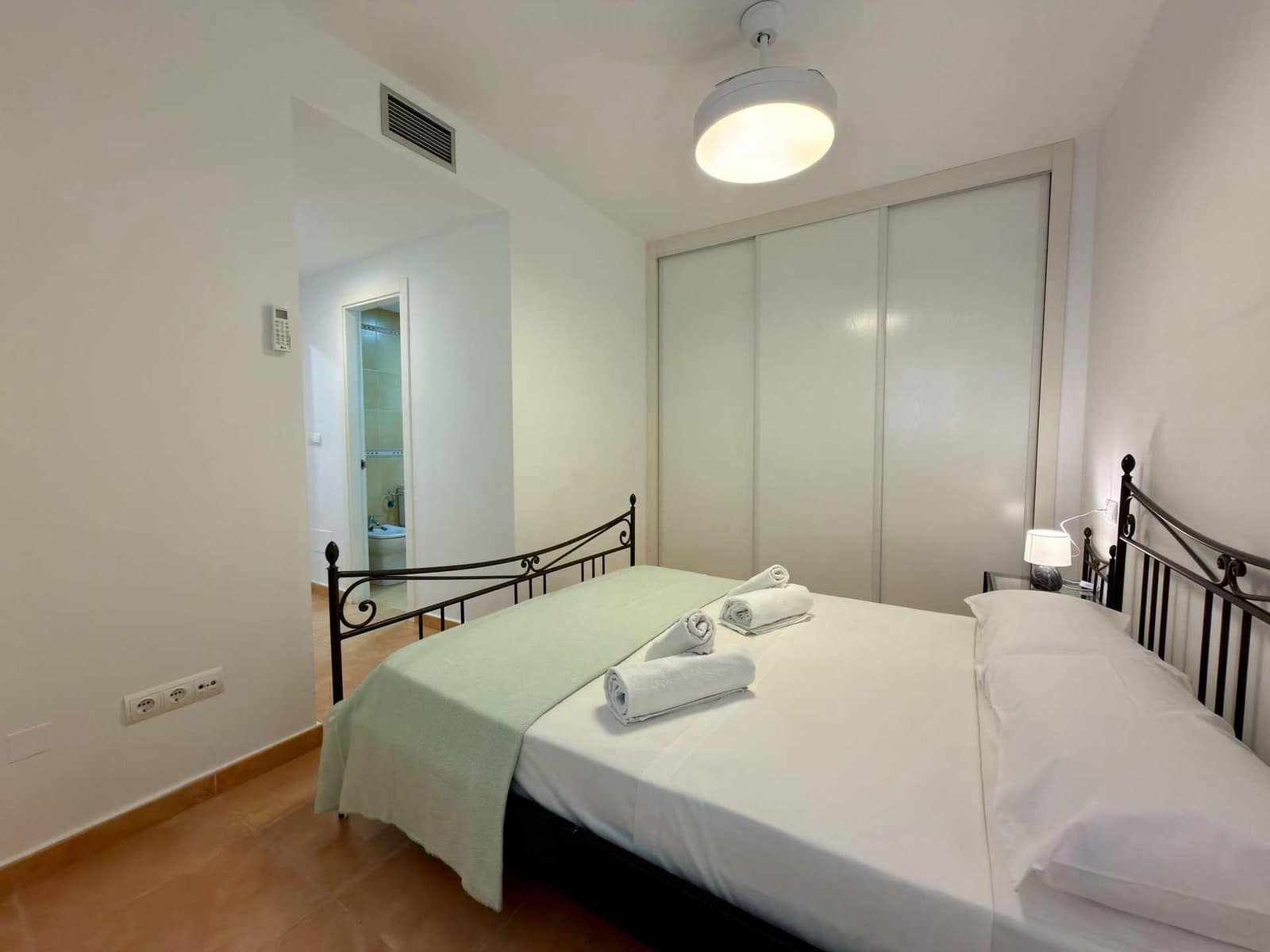 Appartement de Plage de 3 chambres à louer à Mojacar avec piscine garage - 1 395 € (Ref: 9603168)