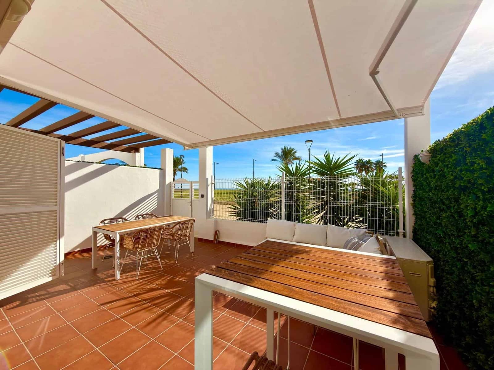 Appartement de Plage de 3 chambres à louer à Mojacar avec piscine garage - 1 395 € (Ref: 9603168)