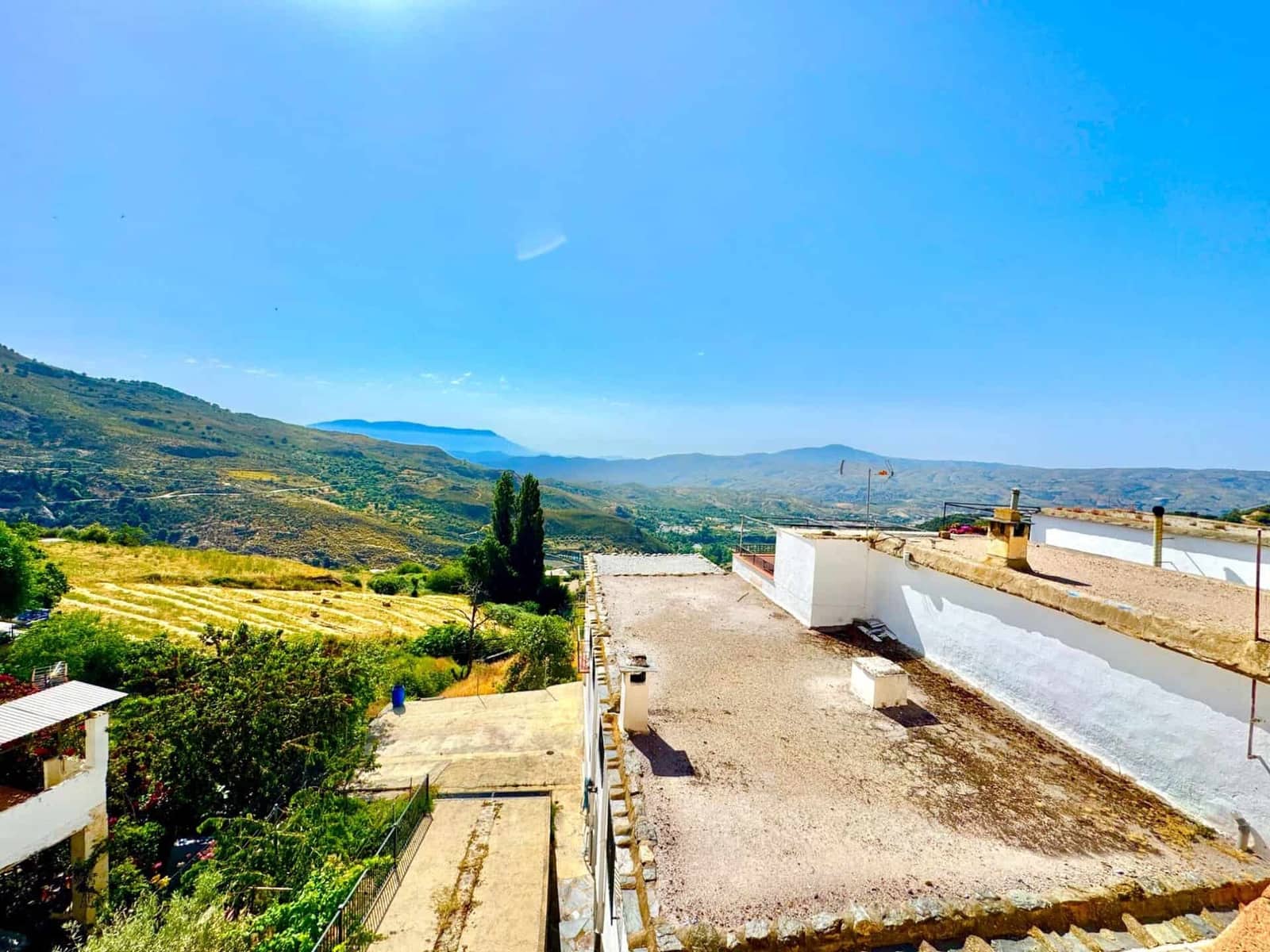 4 slaapkamer Huis te koop in Berchules met garage - € 33.000 (Ref: 9603169)