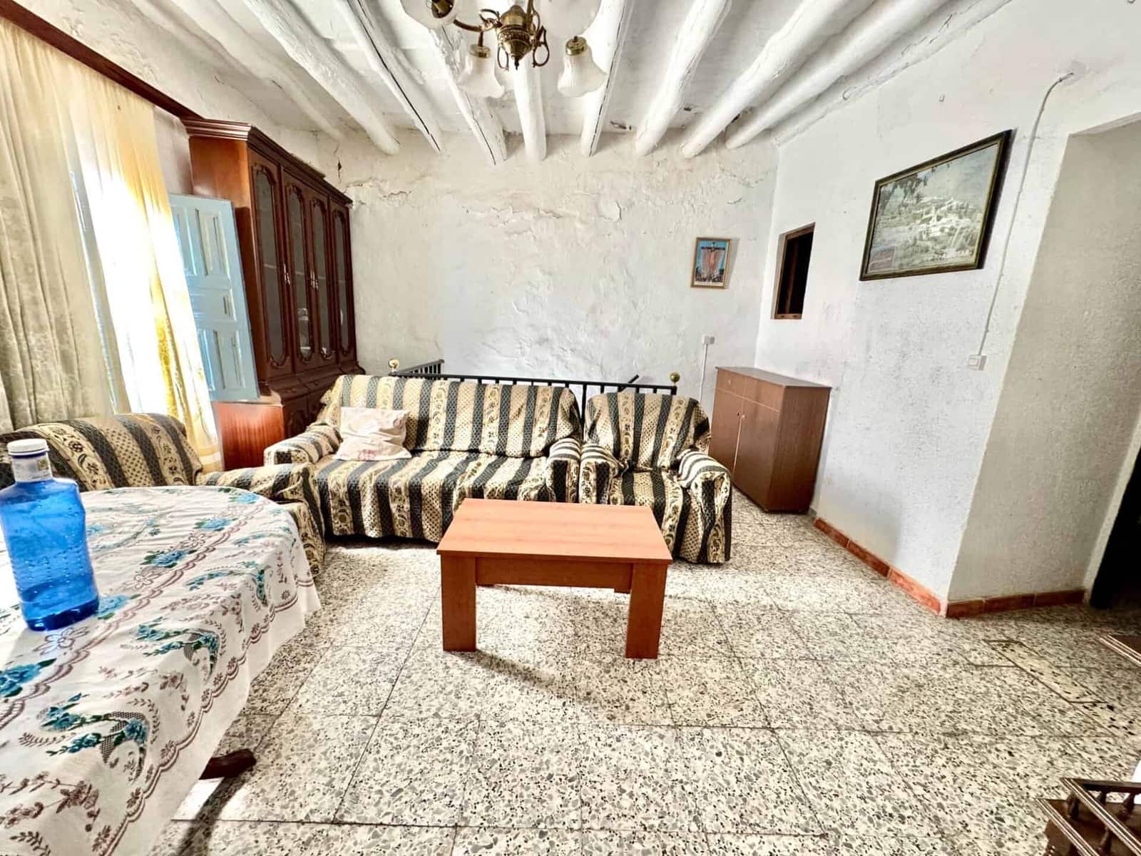 4 slaapkamer Huis te koop in Berchules met garage - € 33.000 (Ref: 9603169)