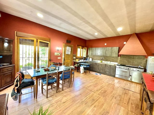 2 soveværelse Finca/Landehus til salg i Sierra Nevada, Monachil - € 220.400 (Ref: 9603170)