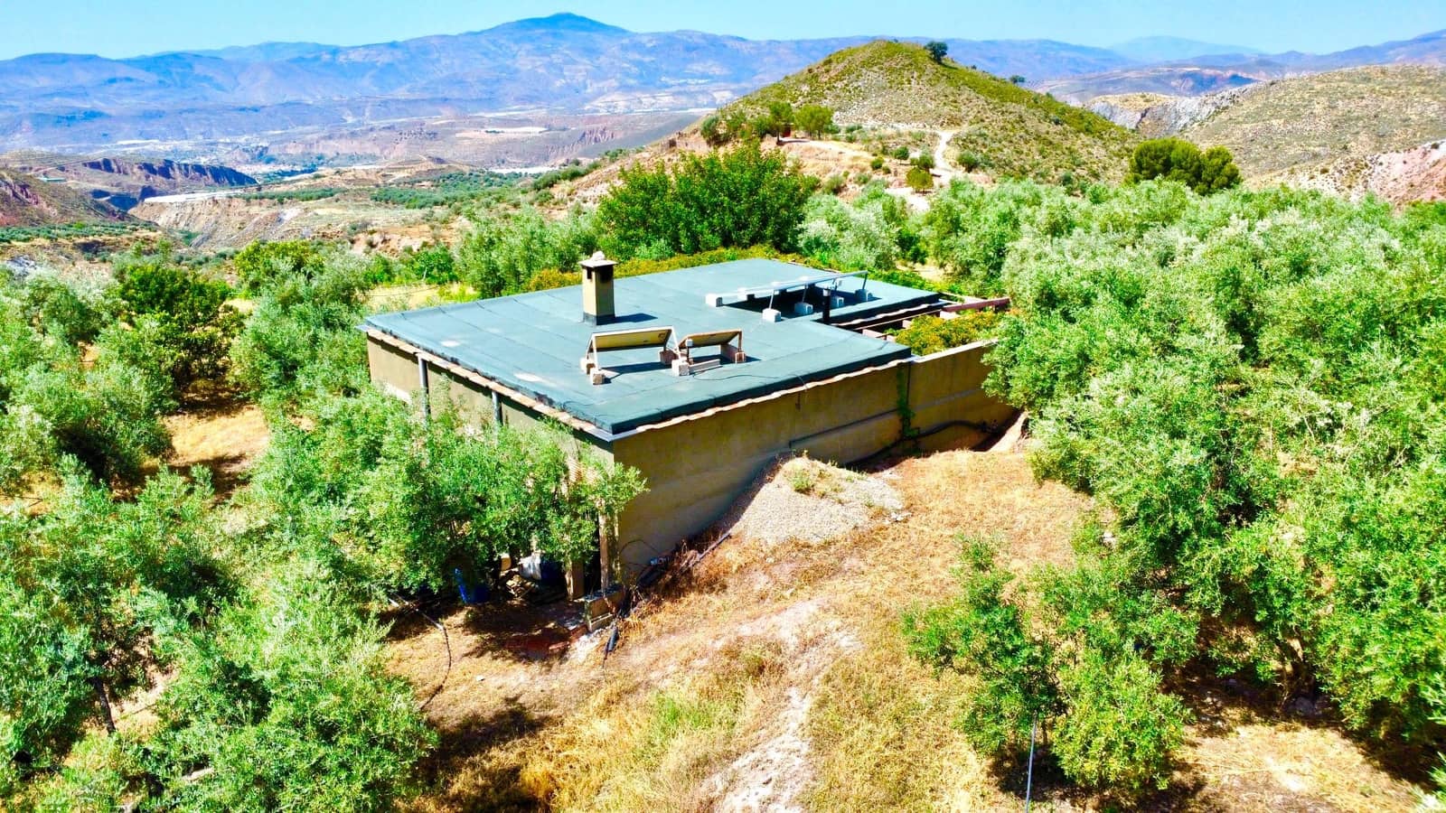 2 soveværelse Finca/Landehus til salg i Sierra Nevada - € 220.400 (Ref: 9603170)