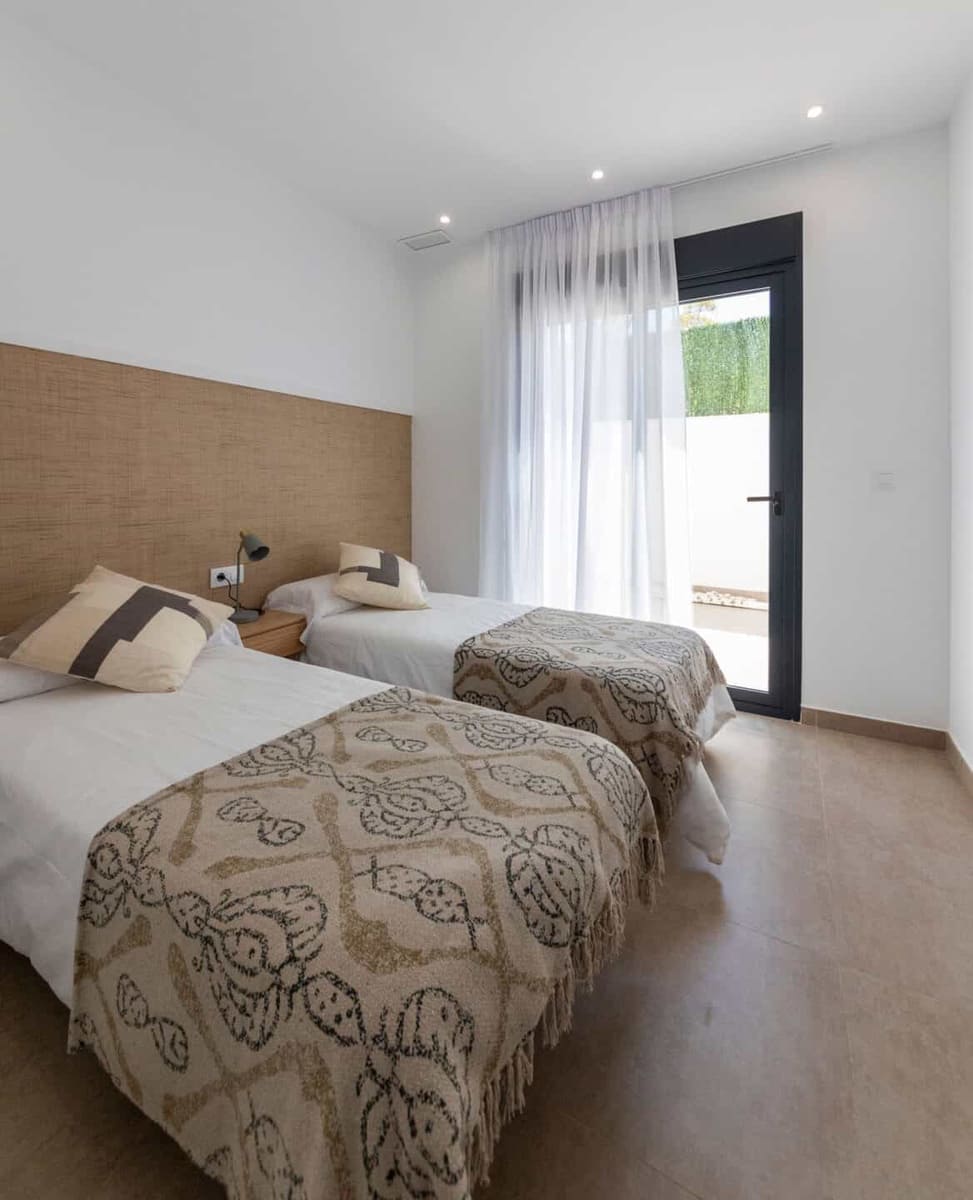 2 makuuhuone Huvila myytävänä paikassa San Juan de los Terreros mukana uima-altaan 
autotalli - 279 000 € (Ref: 9603176)