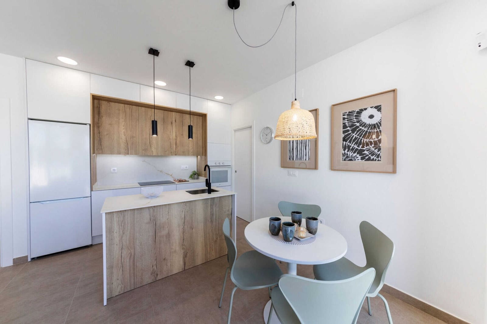 2 makuuhuone Huvila myytävänä paikassa San Juan de los Terreros mukana uima-altaan 
autotalli - 279 000 € (Ref: 9603176)