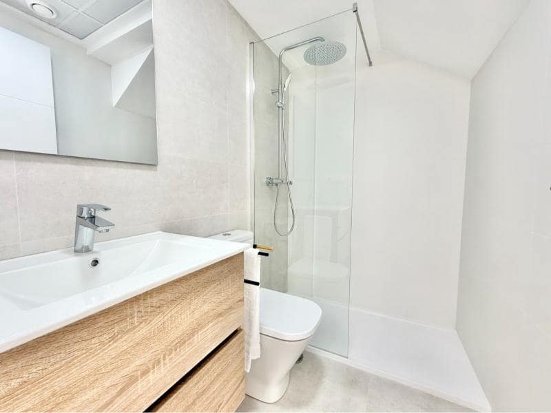 3 camera da letto Villetta Bifamiliare in vendita in Cox con piscina garage - 209.000 € (Rif: 9603179)