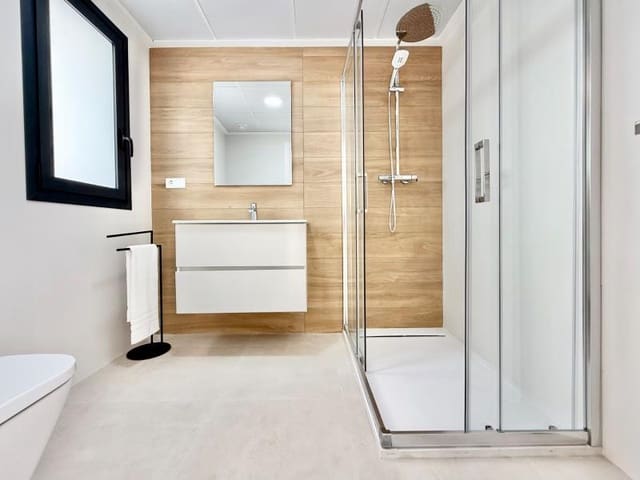 3 chambre Villa/Maison Semi-Mitoyenne à vendre à Cox avec piscine garage - 209 000 € (Ref: 9603179)