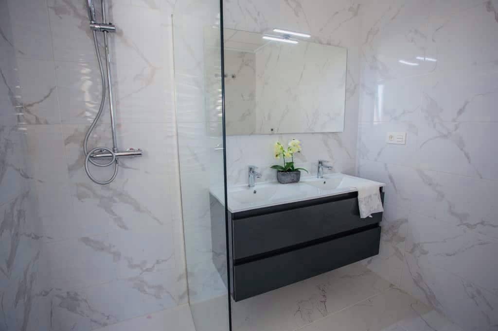 3 quarto Moradia para venda em Los Montesinos com piscina garagem - 335 900 € (Ref: 9603180)