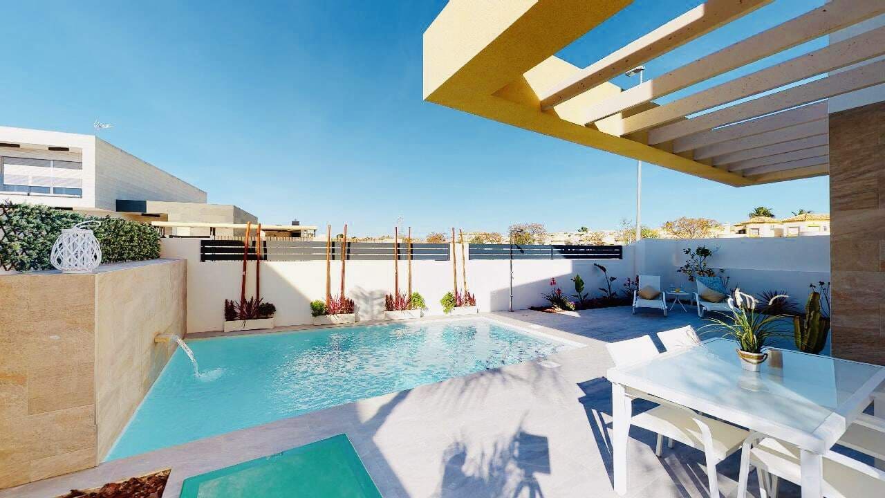 3 quarto Moradia para venda em Los Montesinos com piscina garagem - 335 900 € (Ref: 9603180)