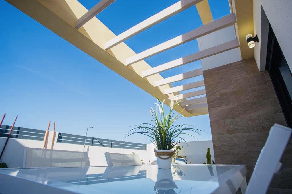 3 quarto Moradia para venda em Los Montesinos com piscina garagem - 335 900 € (Ref: 9603180)