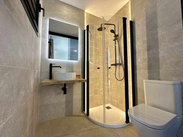 2 soveværelse Byhus til salg i Cuevas del Almanzora med swimmingpool garage - € 290.000 (Ref: 9603184)