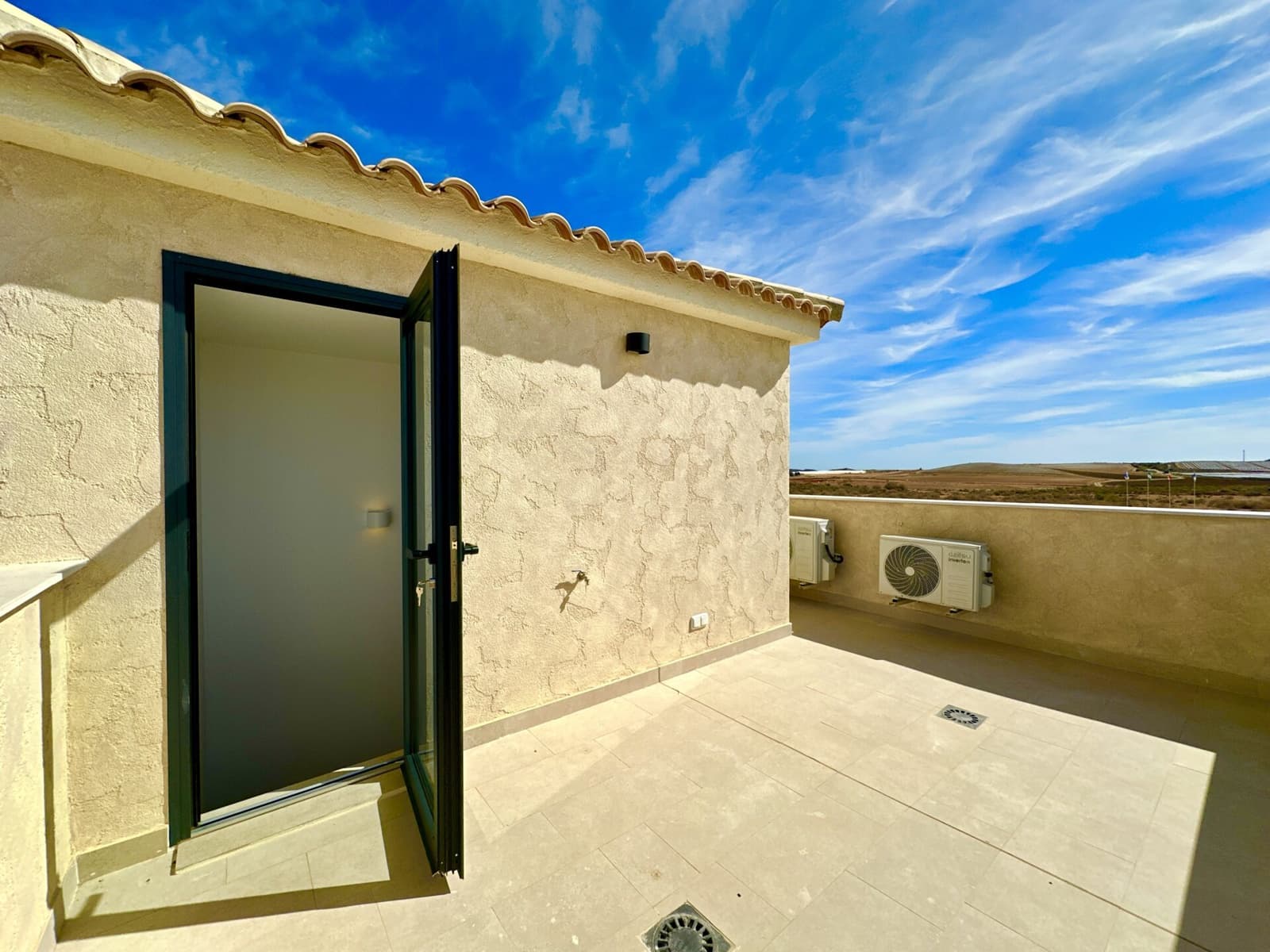 2 soveværelse Byhus til salg i Cuevas del Almanzora med swimmingpool garage - € 290.000 (Ref: 9603184)