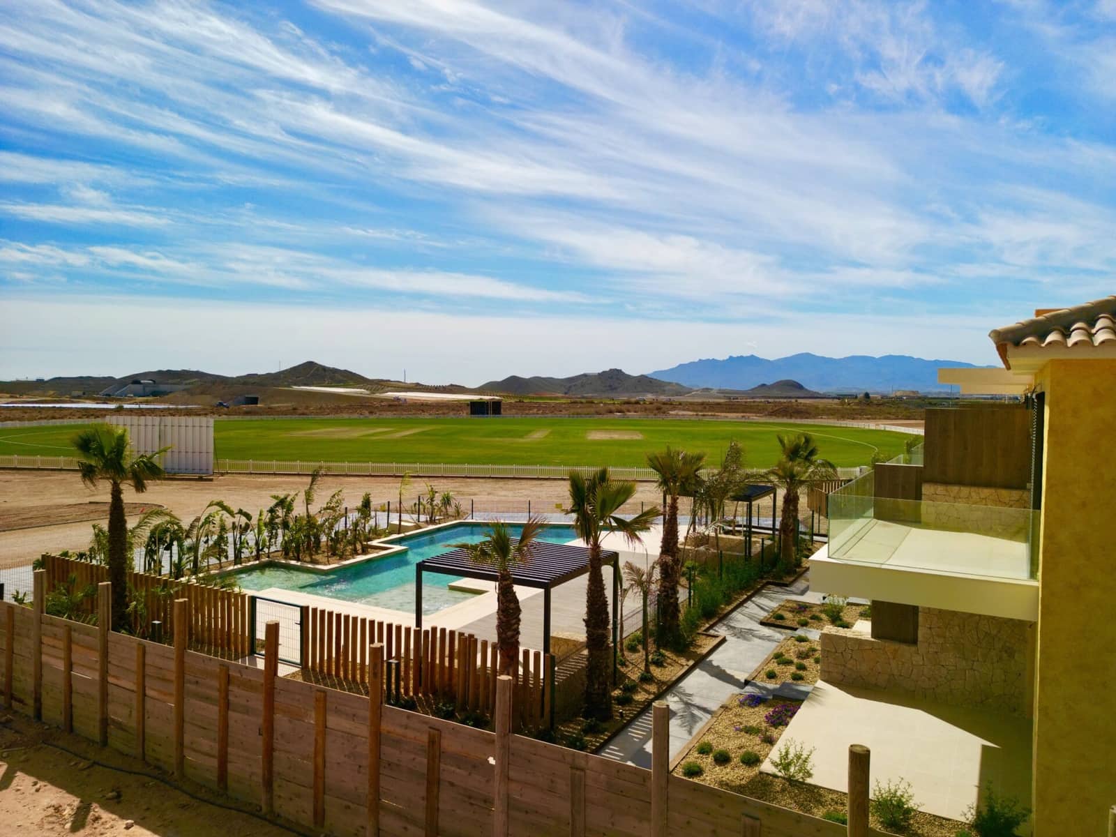 2 soveværelse Byhus til salg i Cuevas del Almanzora med swimmingpool garage - € 290.000 (Ref: 9603184)