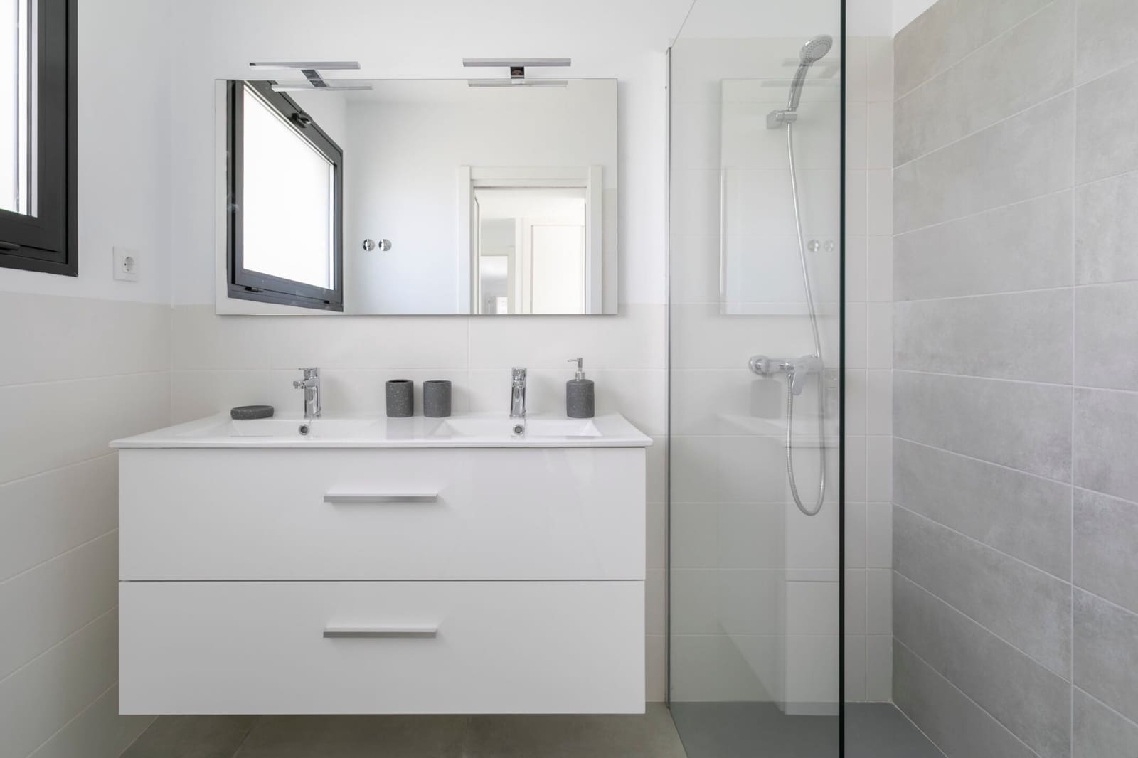 3 sypialnia Willa na sprzedaż w Calasparra z basenem garażem - 305 000 € (Ref: 9603185)