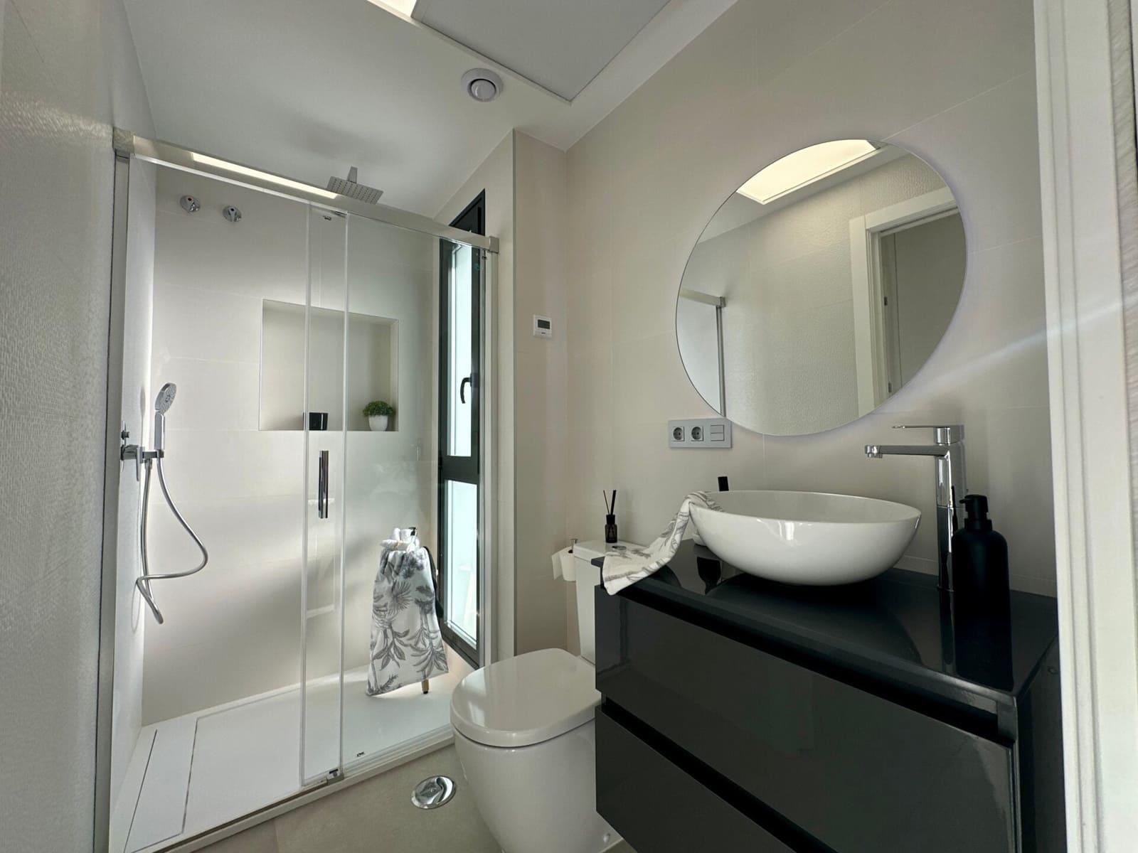 Chalet de 3 habitaciones en Santiago de la Ribera en venta con piscina garaje - 349.000 € (Ref: 9603186)