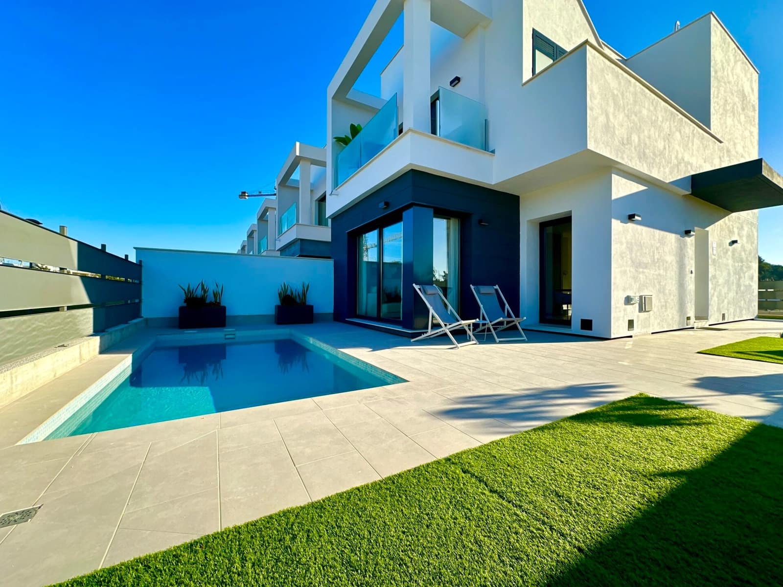 Chalet de 3 habitaciones en Santiago de la Ribera en venta con piscina garaje - 349.000 € (Ref: 9603186)