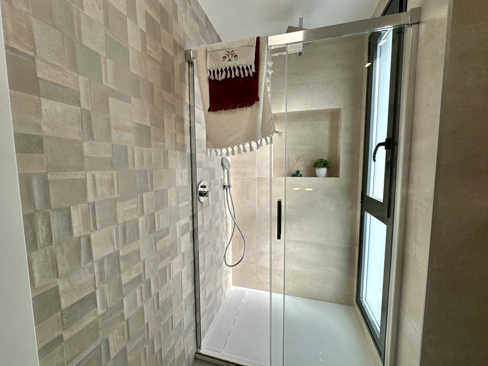 Chalet de 3 habitaciones en Santiago de la Ribera en venta con piscina garaje - 349.000 € (Ref: 9603186)