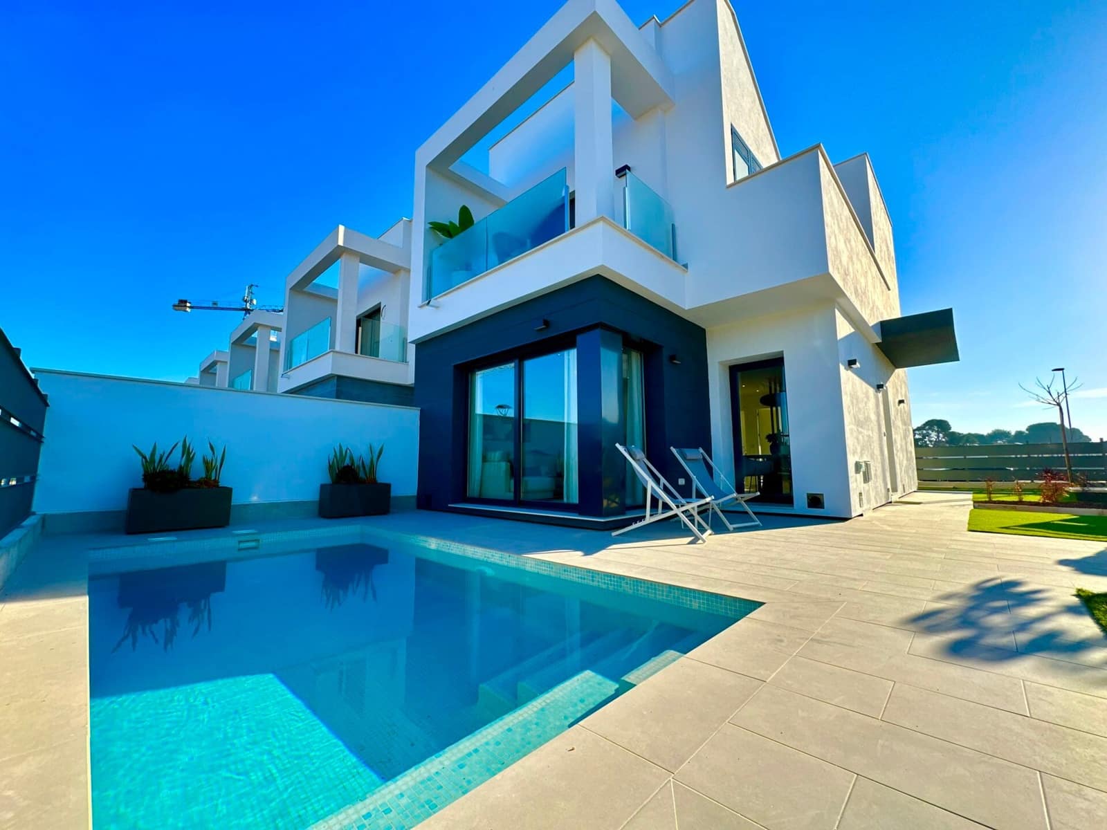 Chalet de 3 habitaciones en Santiago de la Ribera en venta con piscina garaje - 349.000 € (Ref: 9603186)