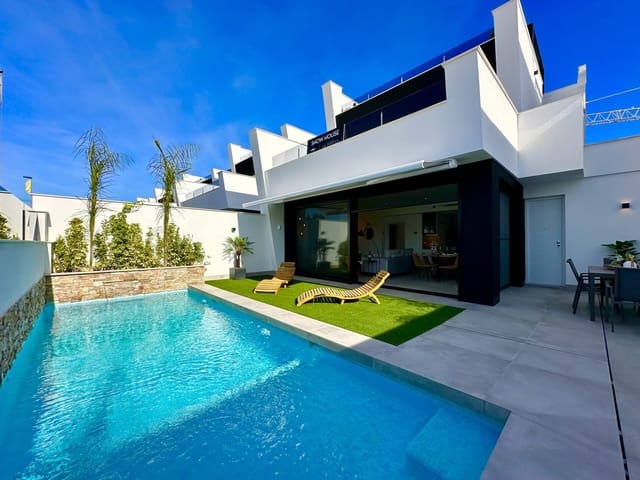 3 makuuhuone Huvila myytävänä paikassa Santiago de la Ribera, San Javier mukana uima-altaan 
autotalli - 499 000 € (Ref: 9603187)