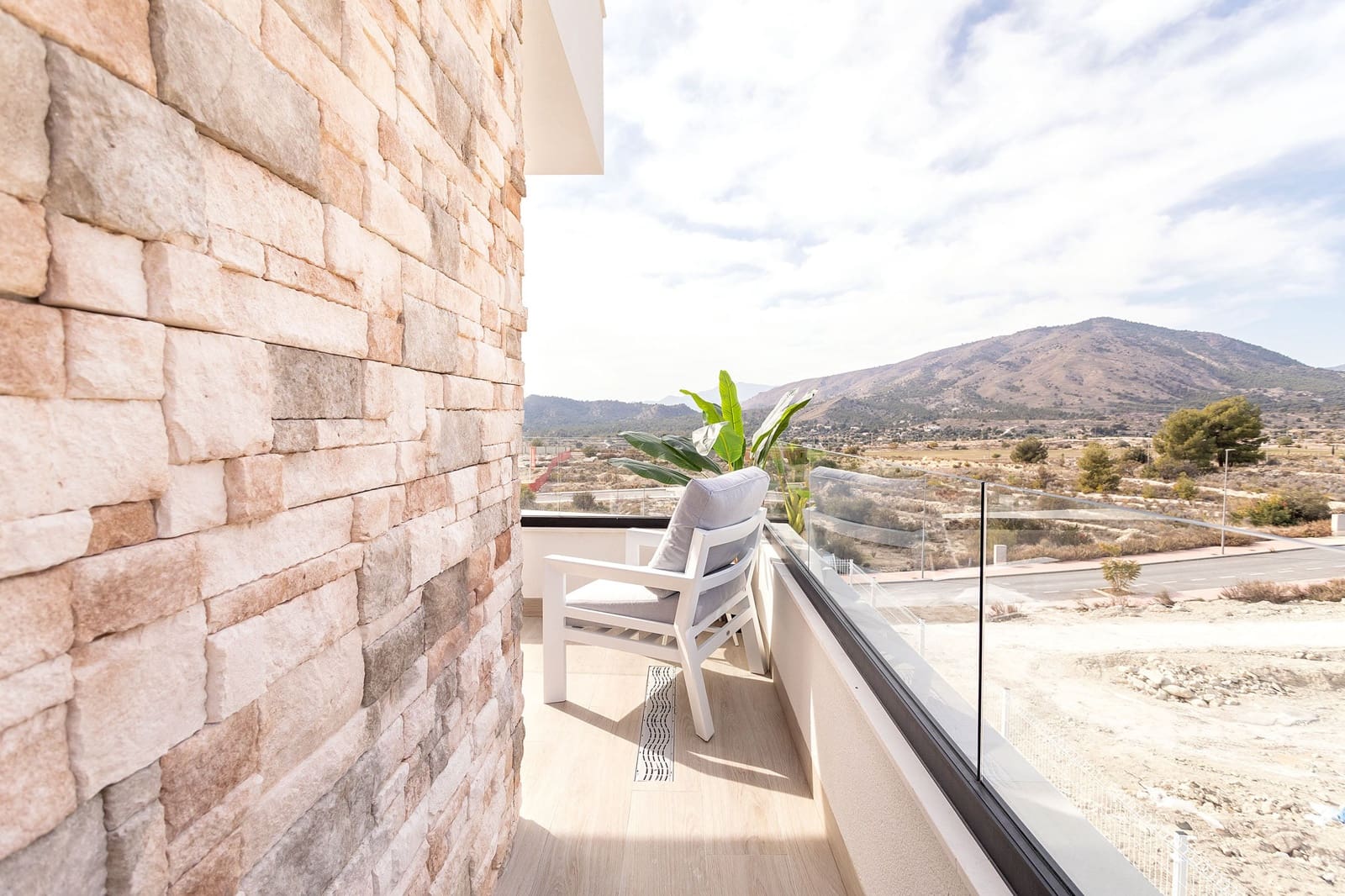 Chalet de 3 habitaciones en Finestrat en venta con piscina garaje - 510.000 € (Ref: 9603196)