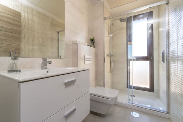 3 slaapkamer Villa te koop in Roda, San Javier met zwembad - € 375.000 (Ref: 9603197)