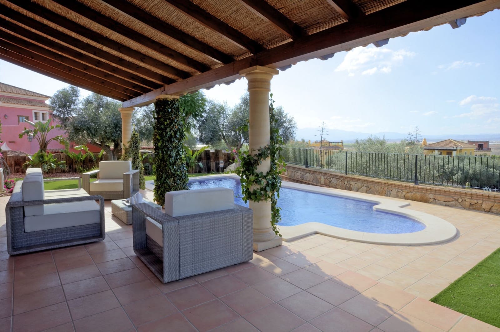 3 sovrum Villa till salu i Cuevas del Almanzora med pool garage - 575 000 € (Ref: 9603199)