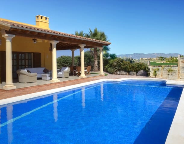3 bedroom Villa for sale in Cuevas del Almanzora with pool garage - € 575,000 (Ref: 9603199)