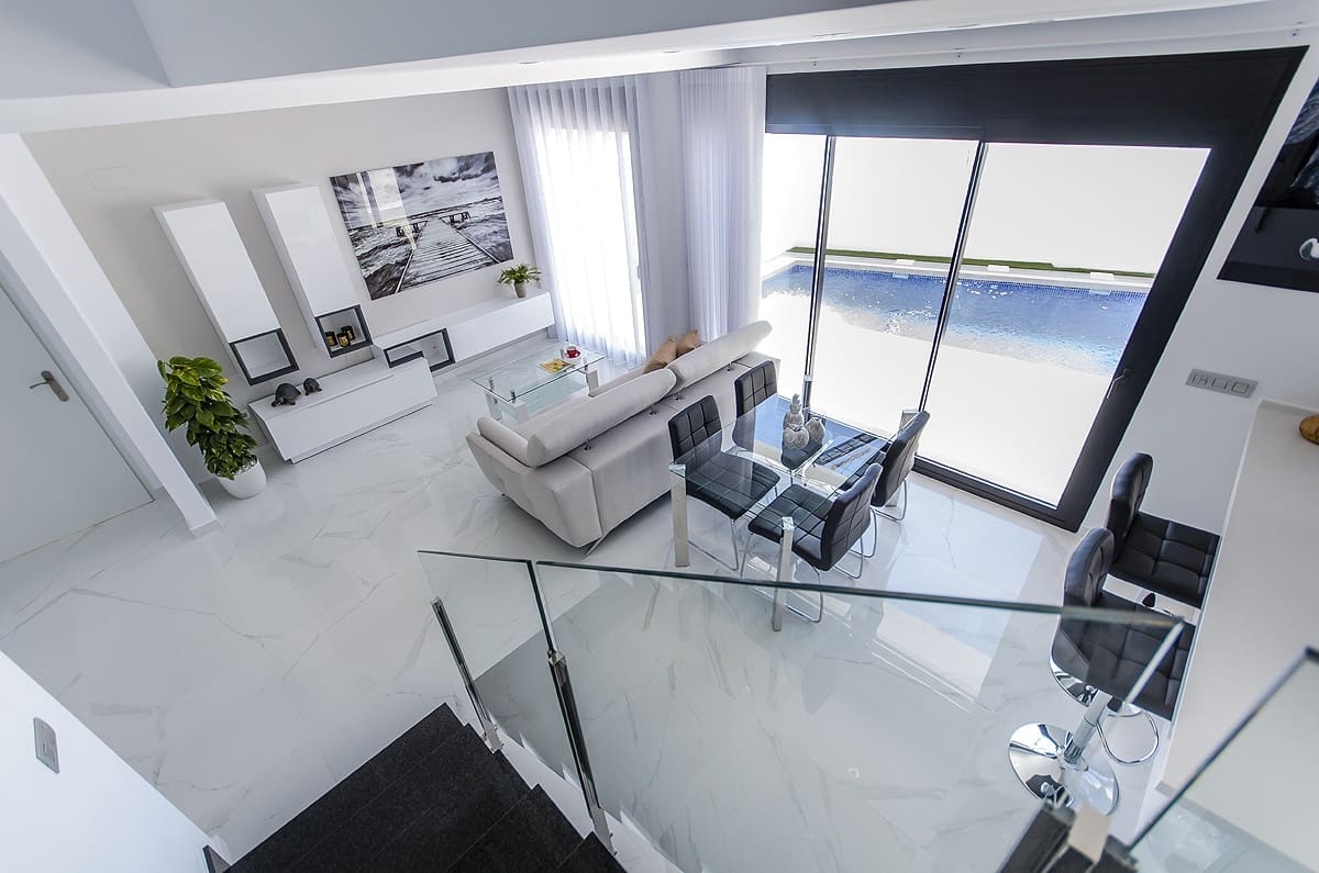 Chalet de 3 habitaciones en Los Montesinos en venta con piscina garaje - 395.000 € (Ref: 9603200)