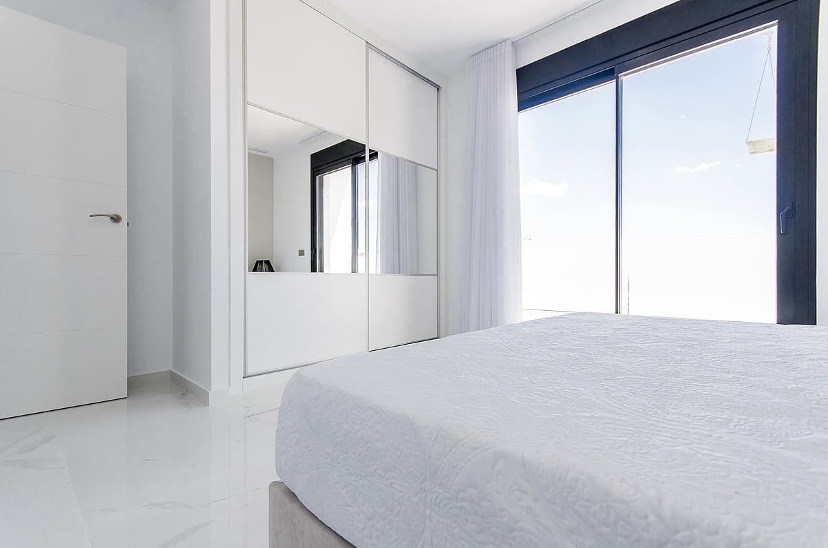 Chalet de 3 habitaciones en Los Montesinos en venta con piscina garaje - 395.000 € (Ref: 9603200)