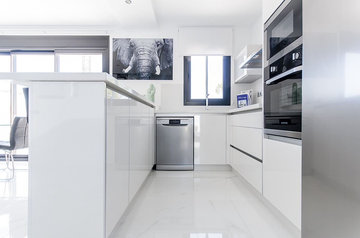 Chalet de 3 habitaciones en Los Montesinos en venta con piscina garaje - 395.000 € (Ref: 9603200)