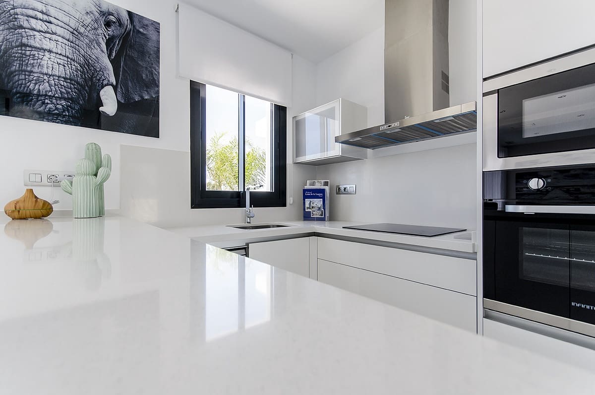 Chalet de 3 habitaciones en Los Montesinos en venta con piscina garaje - 395.000 € (Ref: 9603200)