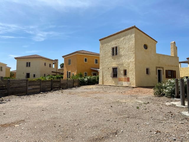 3 sypialnia Willa na sprzedaż w Cuevas del Almanzora z basenem garażem - 350 000 € (Ref: 9603202)