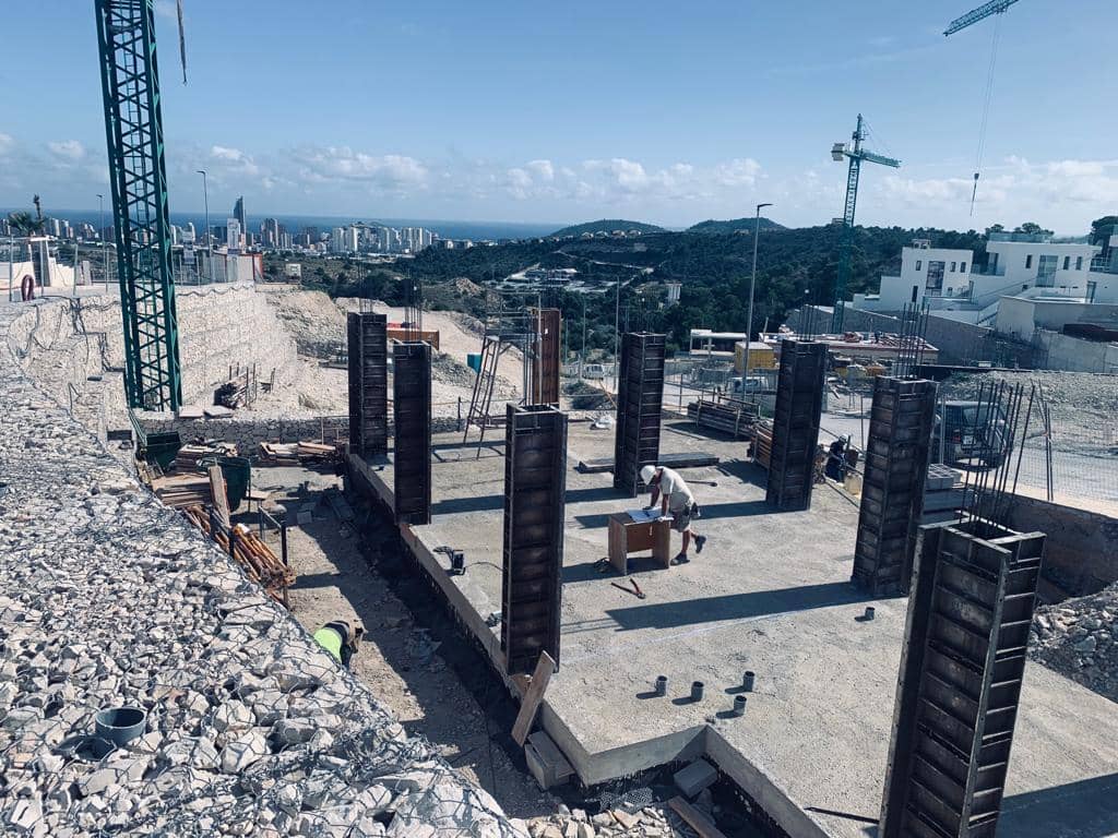 Chalet de 3 habitaciones en Finestrat en venta con piscina - 455.000 € (Ref: 9603204)