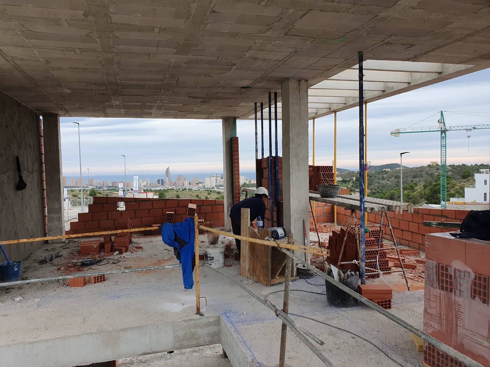 Chalet de 3 habitaciones en Finestrat en venta con piscina - 455.000 € (Ref: 9603204)