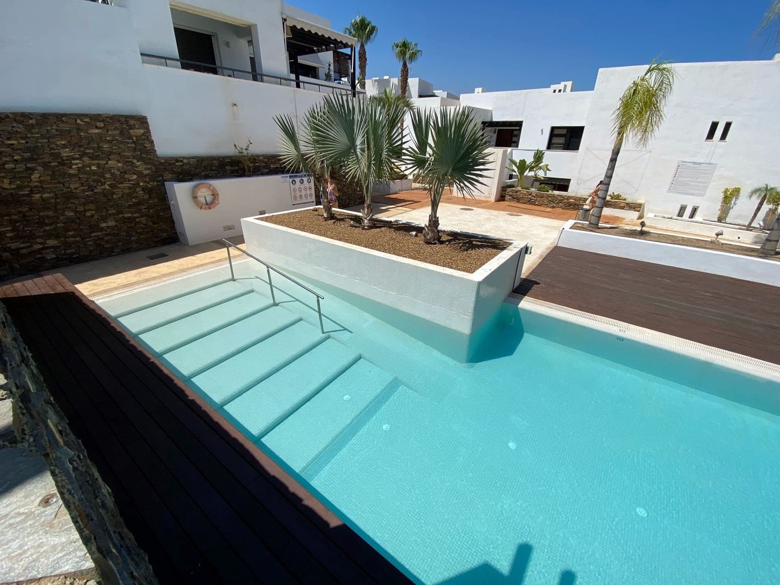 2 bedroom Penthouse for sale in Mojacar with pool garage - € 485,000 (Ref: 9604593)